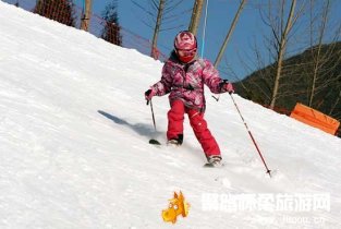 怀柔周未旅游到怀北国际滑雪场滑雪吧！
